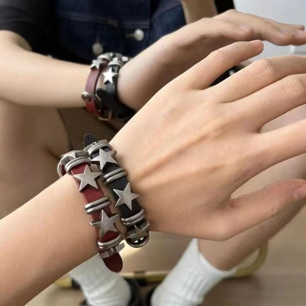 PU Leather Skull Bracelet Star Rivet Bracelet Goth Vintage Chain Bracelet Women Men