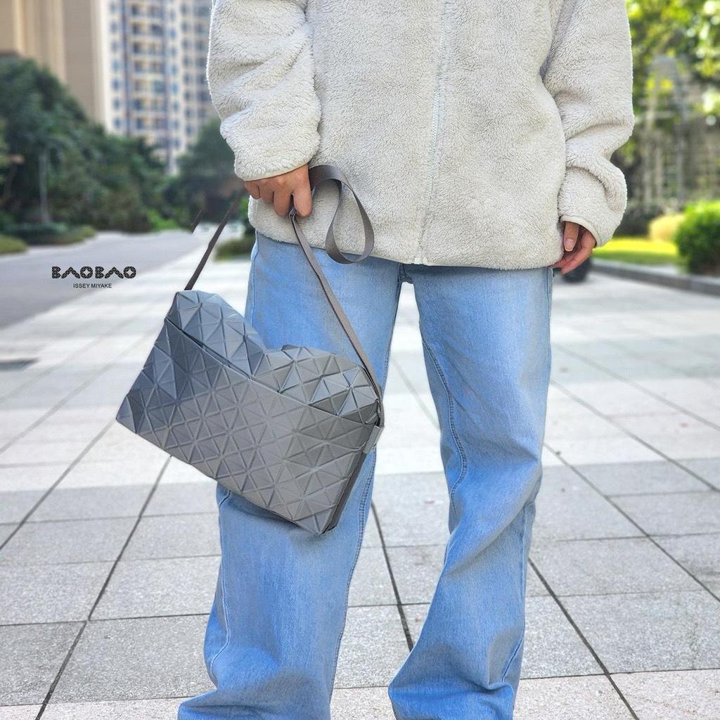 New Limited Edition TRACK Series Translucent Mesh Shoulder Tote - Large Capacity for Women