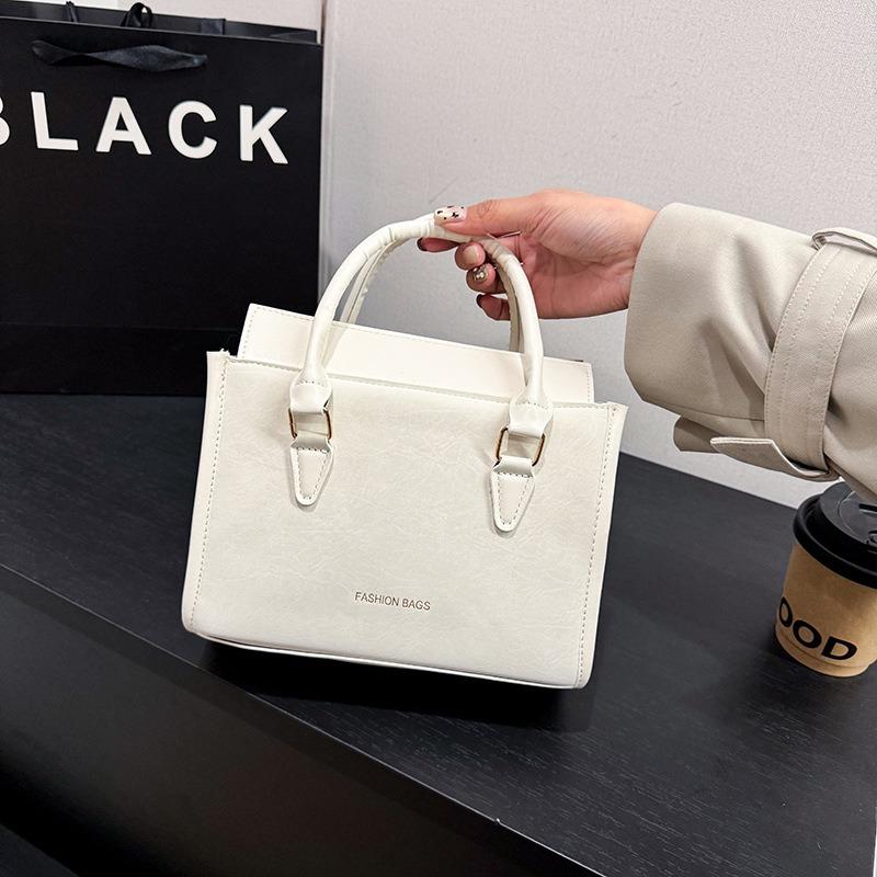 Neue einfache Schultertasche mit Textur-Nischendesign und großem Fassungsvermögen, modisch und elegant, Umhängetasche, atmosphärische Damentasche, Trend