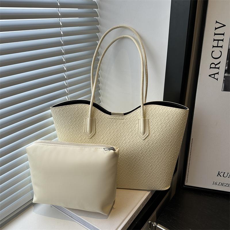 Simple Texture Tote Bag Large Capacity Mother and Child Bag Retro Solid Color Portable Shoulder Bag Trendy Versatile Underarm Women's Bag