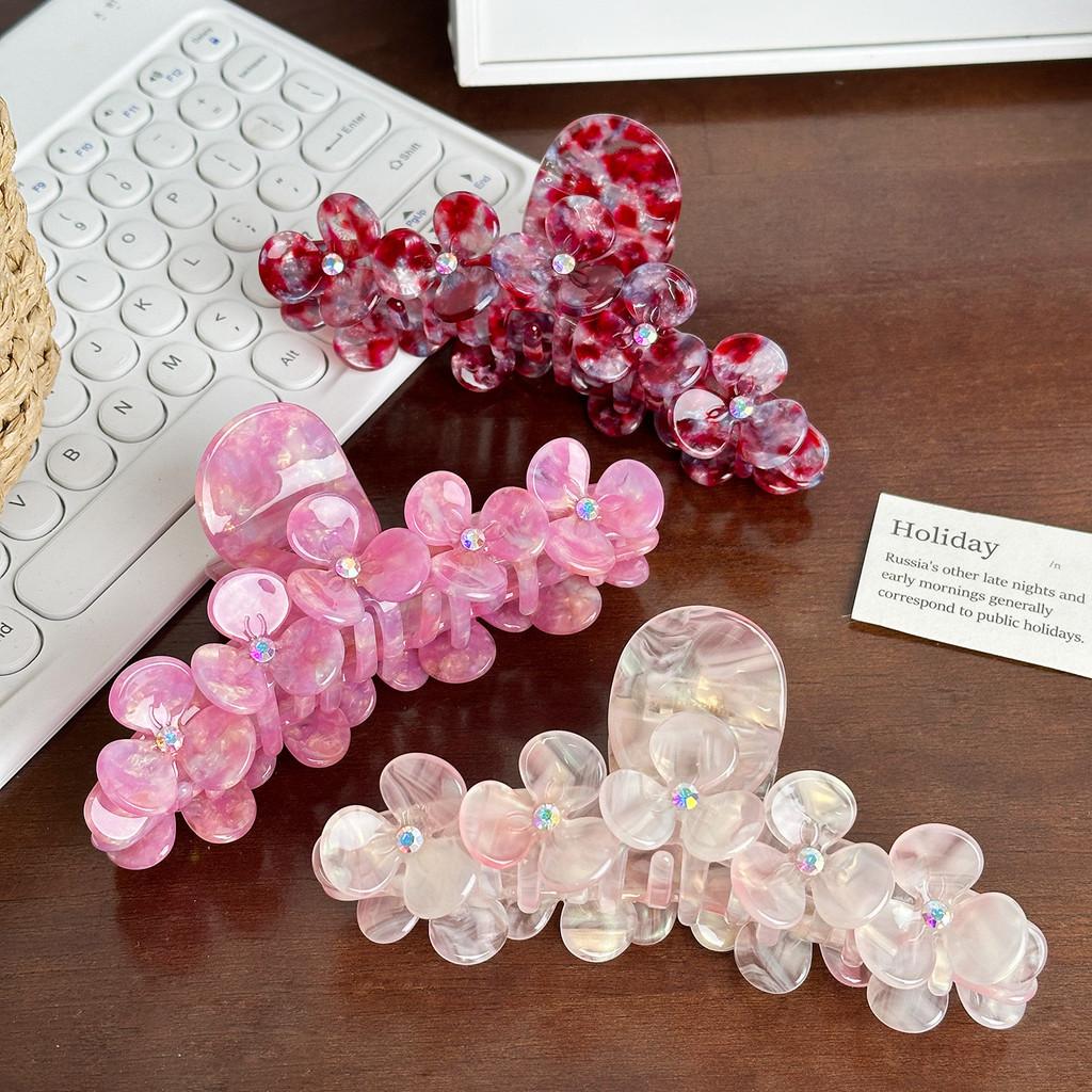 And Trendy Stylish Rhinestone Flower Hair Claw Clip Ideal For Fashionforward Women