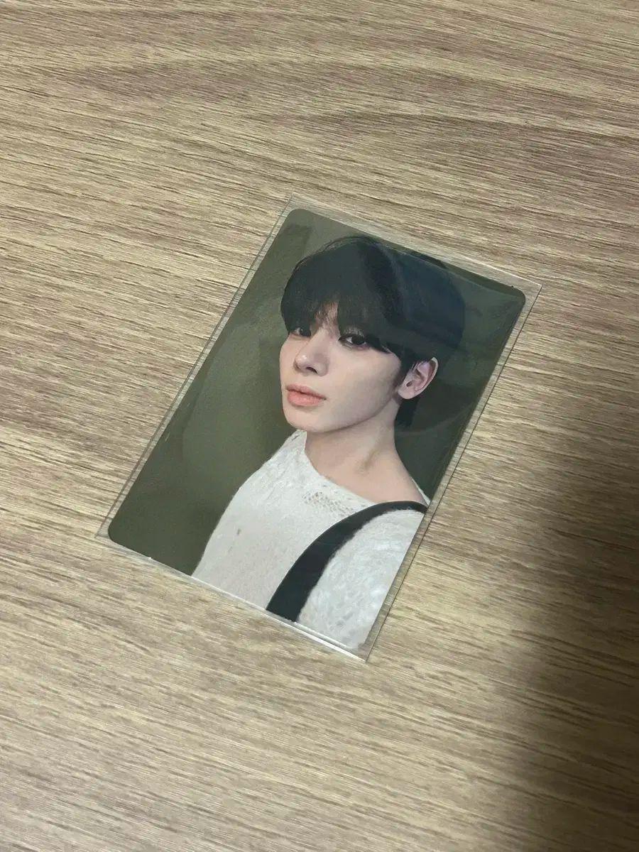 

[USED] TOMORROW X TOGETHER (TXT) KIT Unboxing Album