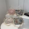2026 New Strawberry Print Large Capacity Canvas Tote Shoulder Crossbody Top Handle Bag Women Fashi Commuter Handbag