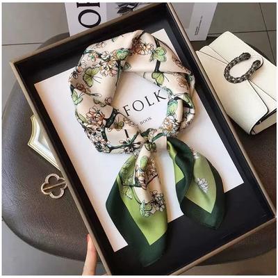 Doplňky – Šátky a šály