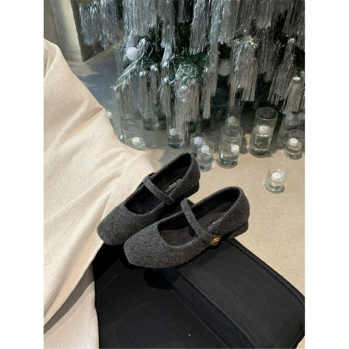 

Французские высококачественные туфли на толстом каблуке с квадратным носком, шерстяные одинарные туфли, женские туфли бабушки, осенне-зимние бархатные туфли на среднем каблуке Мэри Джейн, пушистые туфли 39 серый