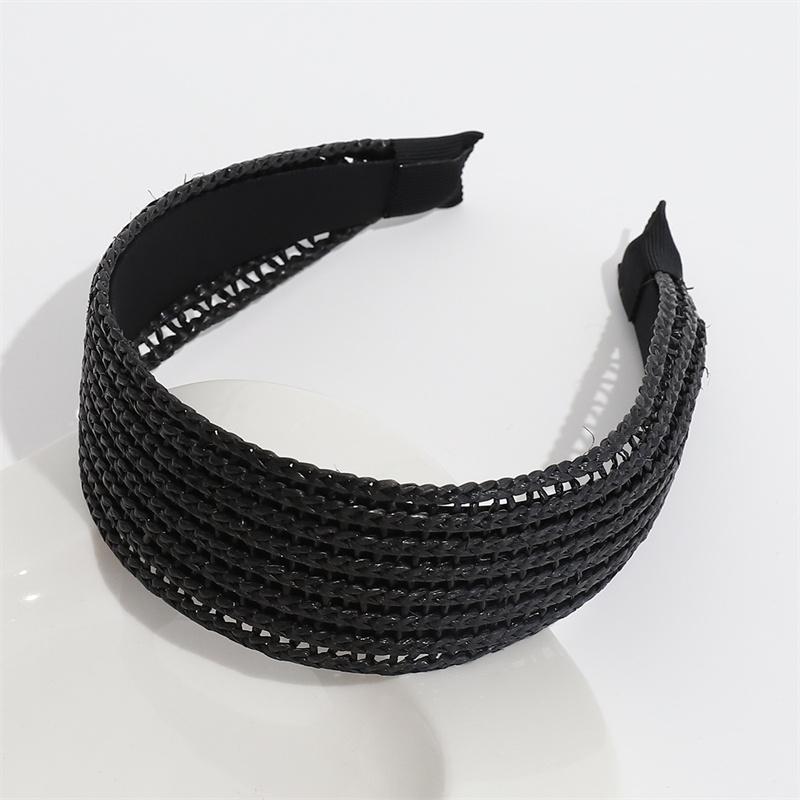 Chic Bohemian Style Raffia Knot Headband for Women's Beach Travel Hairbands Eco-Friendly Straw Accessory for Summer Outfits