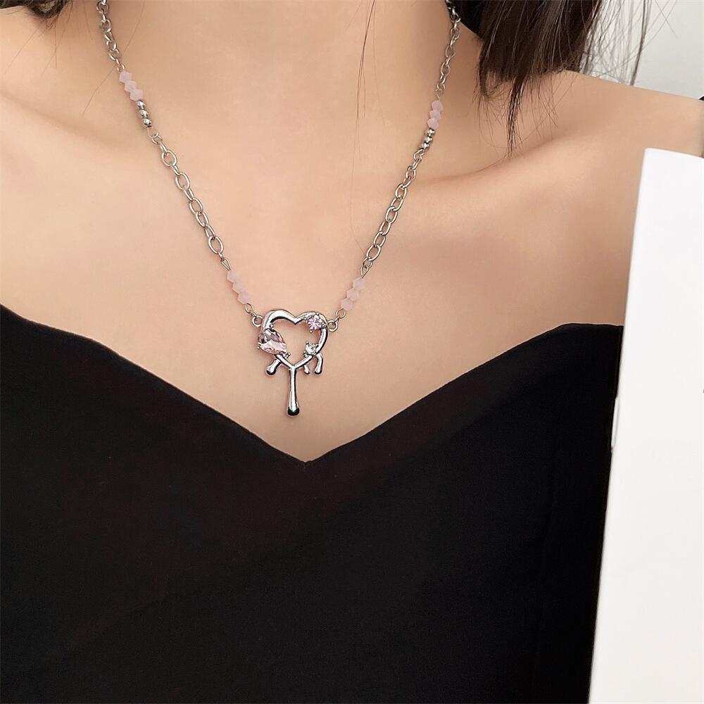 Tide Collarbone Chain Women'S Light Luxury Versatile Pendant Niche High Sense Spice Girl Collarbone Chain