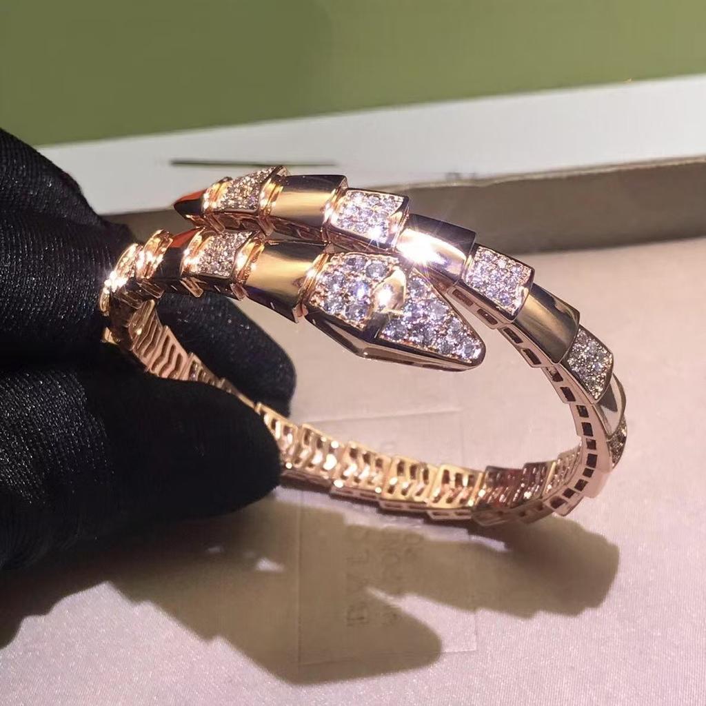 925 Silber CNC Voll Diamant Geister Schlange Armband Leichter Luxus Stil Chalcedon Fritillary Feder Lebender Mund Armband