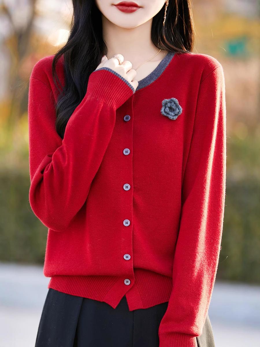 

Women s Spring Rose Embroidery Color Block Knit Cardigan - Fine Wool XL