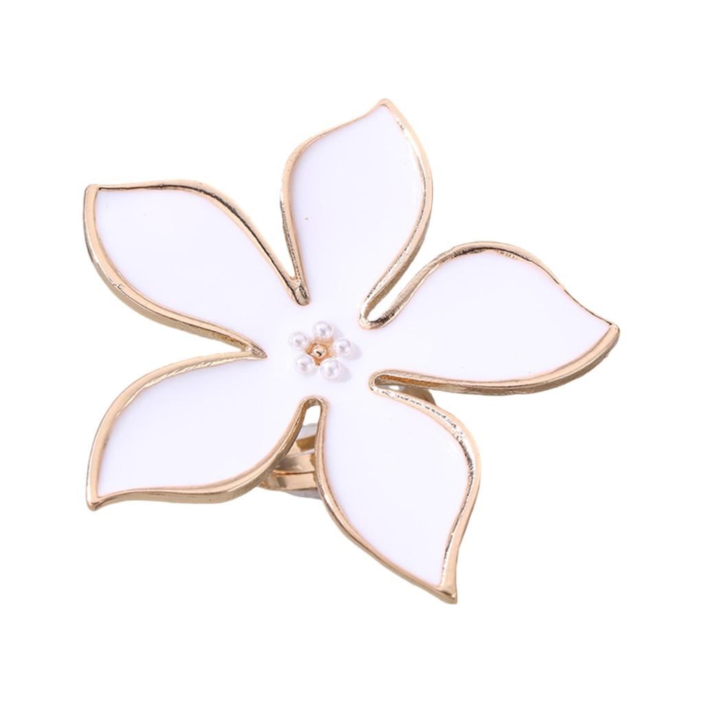 Exaggerated Large Petal Flower Finger Rings Fashion Accessory for Women Grunge Jewelry Statement Pieces Styles