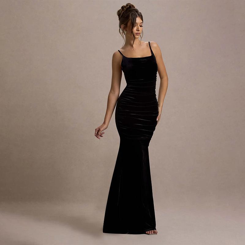 Fall Women's Fashion Sexy Temperament Velvet Pleated Waist Halter Dress