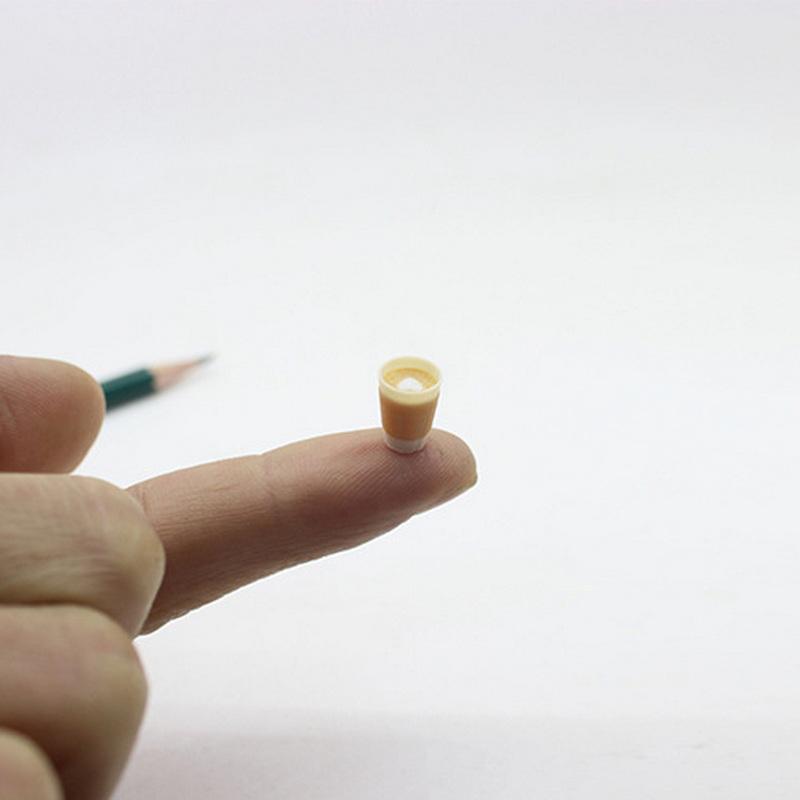 4Pcs Cute Miniature Dollhouse Mini Holding Latte Coffee Cup Mini Drinks Model For Dollhouse Doll Accessories