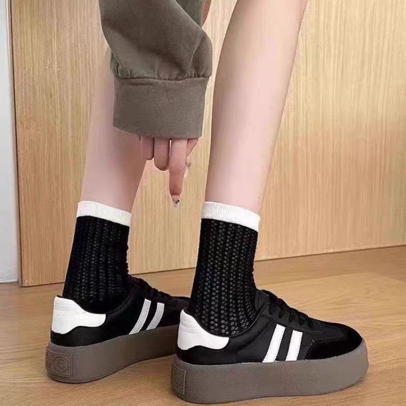 Thick Sole Casual Board Shoes Sports Shoes 2024 New Cowhide Everything Soft Sole Inside Increase De Training Women Shoes