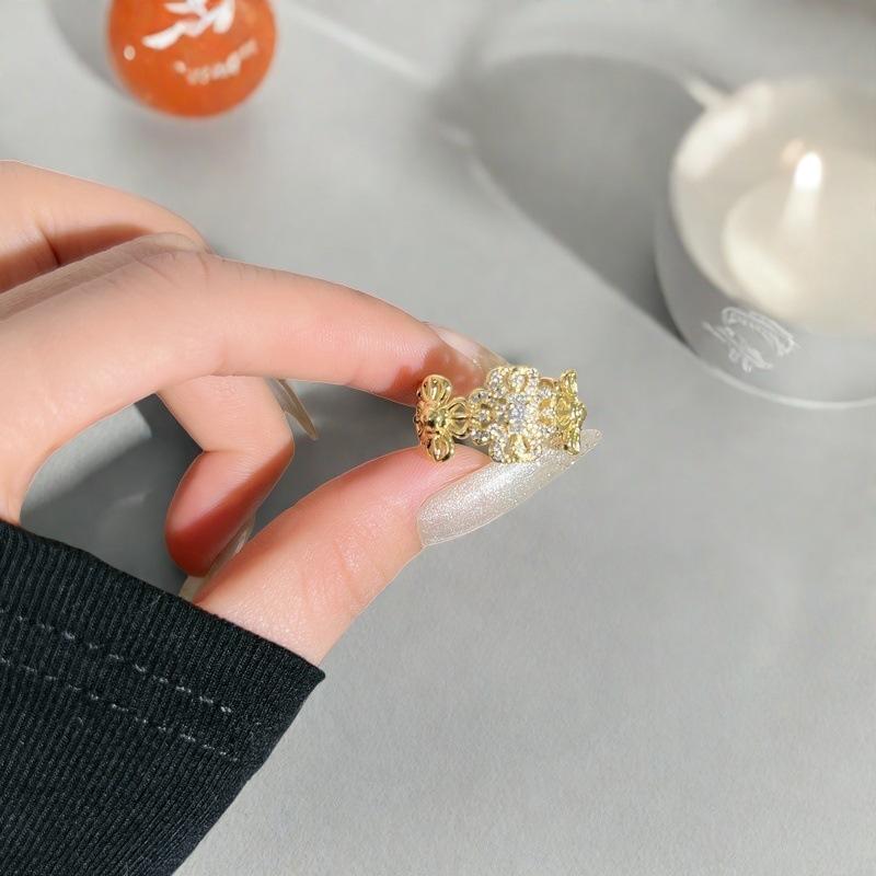 Heavy Industry Advanced Sense Niche Light Luxury Zir*****Pen Ring Super Immortal Petal Light Luxury Elegant Gypsy Star Micro Inlaid Ring Adjustable opening