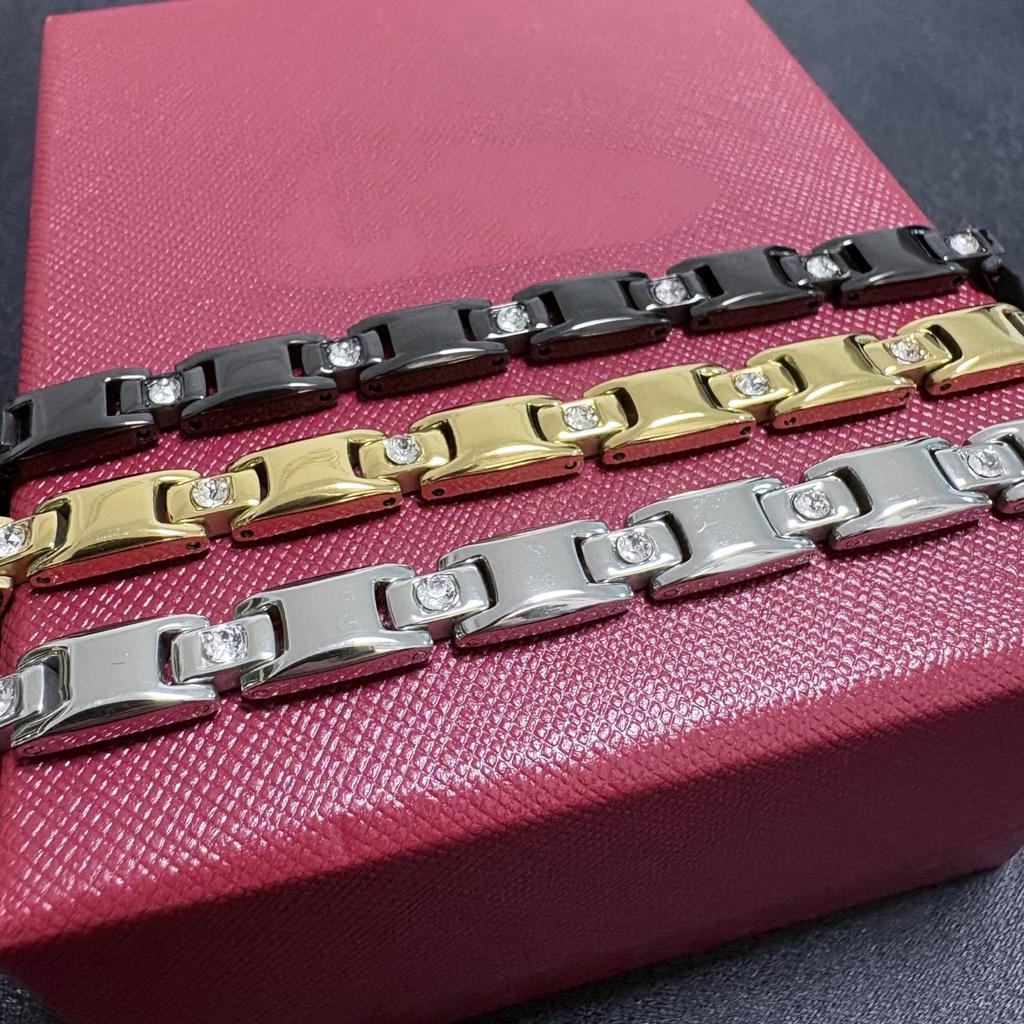 Large White Diamond Bracelet Golden Silver Black Chains Three-color Precision Crafted Version Daily Wear, Non-allergenic Material