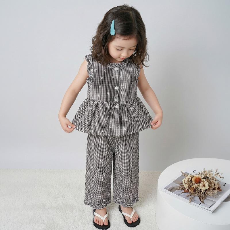 Sweet Little Girls Plaid Lace Vest Long Pants Two Piece Clothing Set