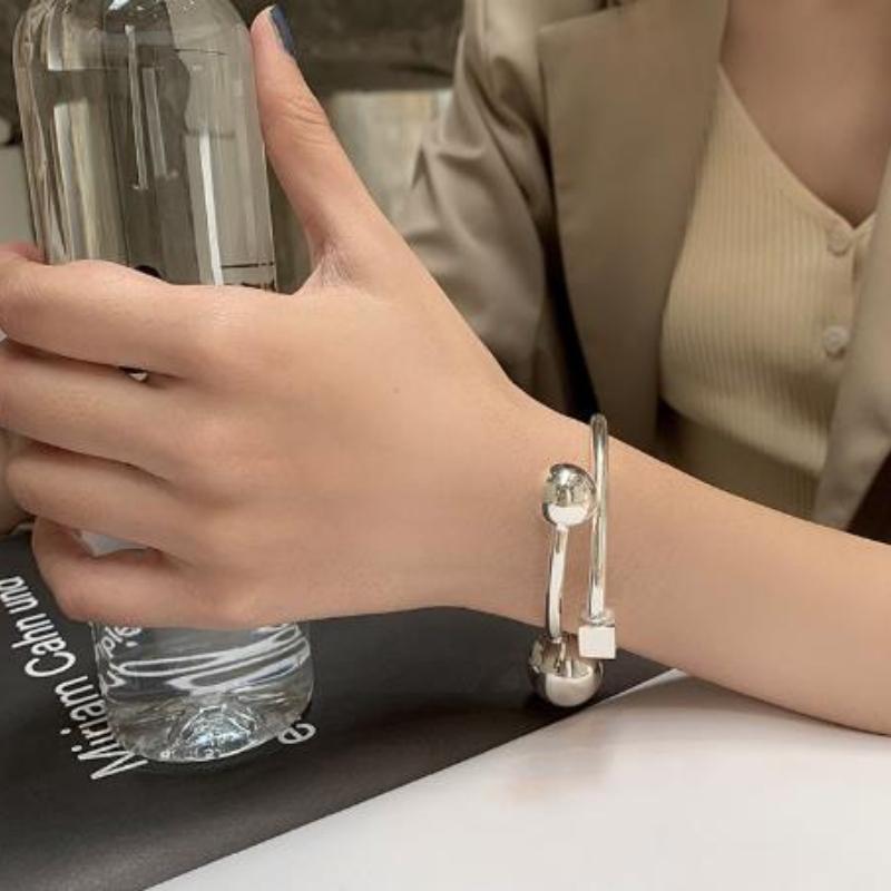 

Новое поступление 100% стерлингового серебра 925 пробы высокого качества маленький шарик женский браслет акция оригинальные ювелирные изделия для женщин подарок на день рождения белый