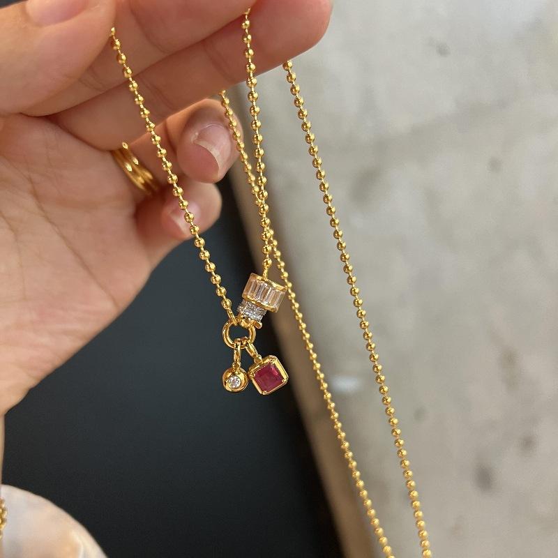 Creative Vintage Exquisite Irregular Light Luxury Green Chalcedony Ruby Necklace Exquisite High Quality Collar Chain Jewelry