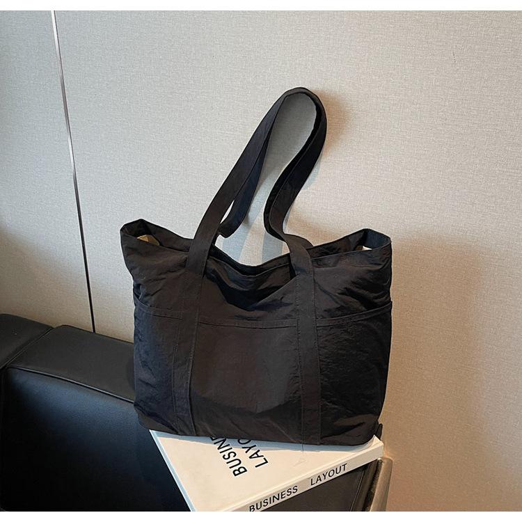 Simple Commuting Versatile Large-capacity Tote Bag, High-value Commuting Shoulder Canvas Bag When Going To Work and Going Out