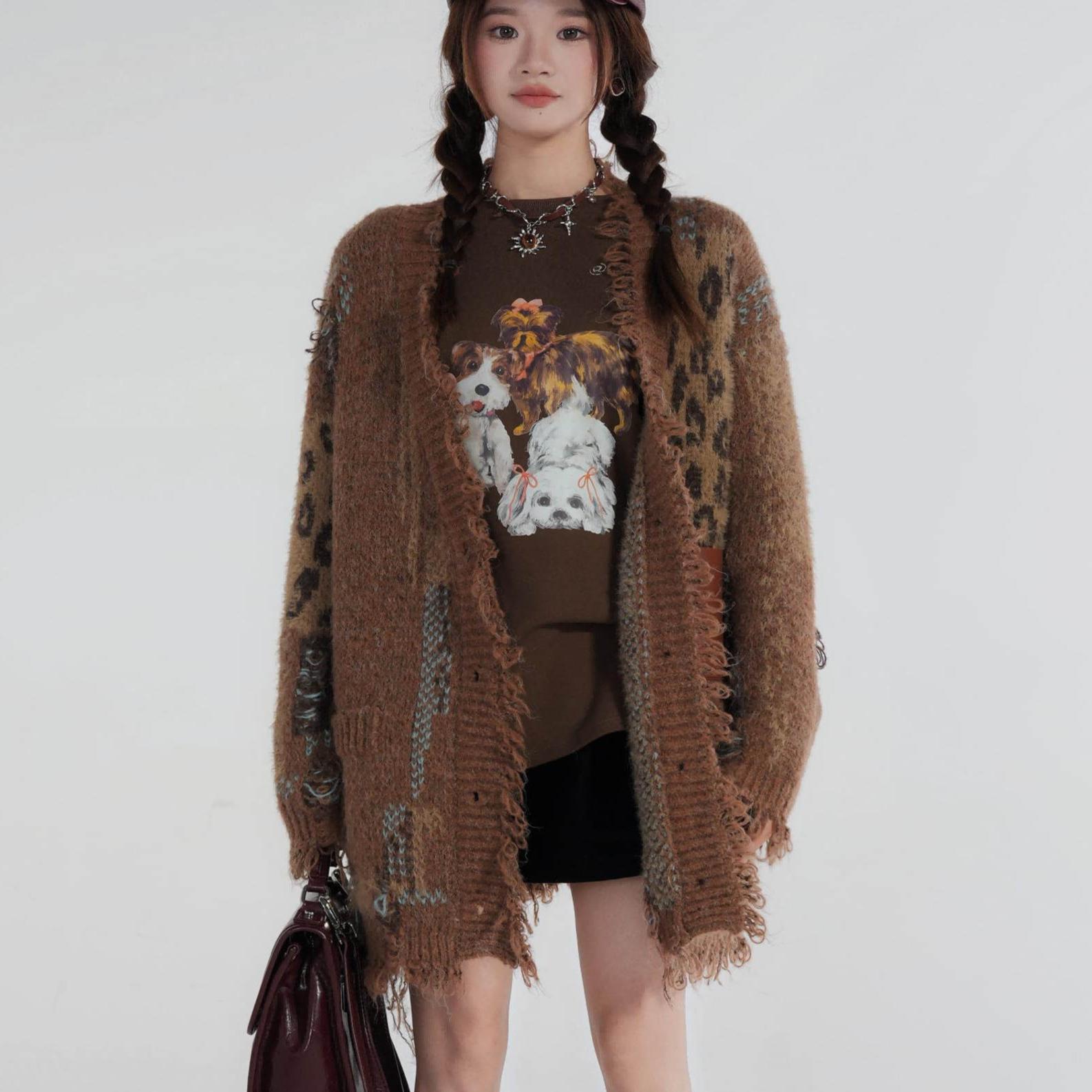 

Dimanaf Осень 2025 Женские свитера больших размеров Кардиган Пуловер Женское пальто Вязаный Полосатый Красный Базовые футболки Пуговицы Свитер One Size коричневый