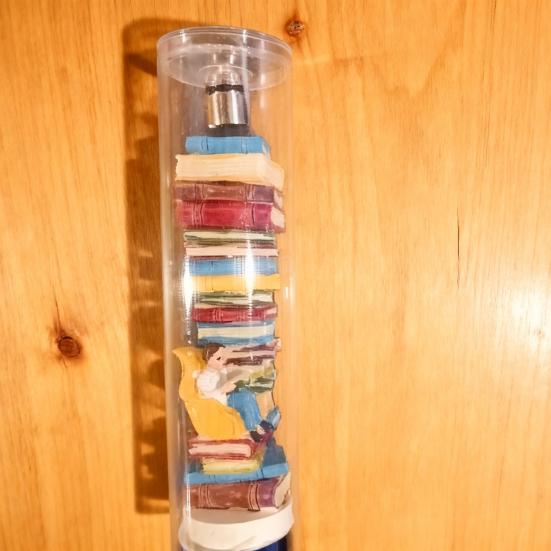 Reading In Tube Night Light Miniature Reader Figurine Statue Home Office Desktop LED Decorative Lamp Ornament Book Lover Gifts