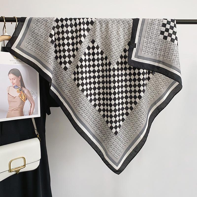 

Милый и модный дизайн, геометрический квадратный шарф с принтом «Любовь», корейская версия женской шали с узором «елочка» высокого класса 90*90