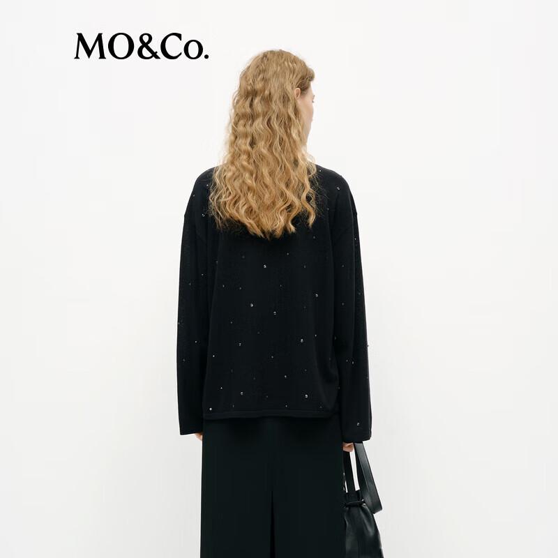 MO&Co. 2025 Spring Loose-Fit Linen Blend Rhinestone Round Neck Knit Top