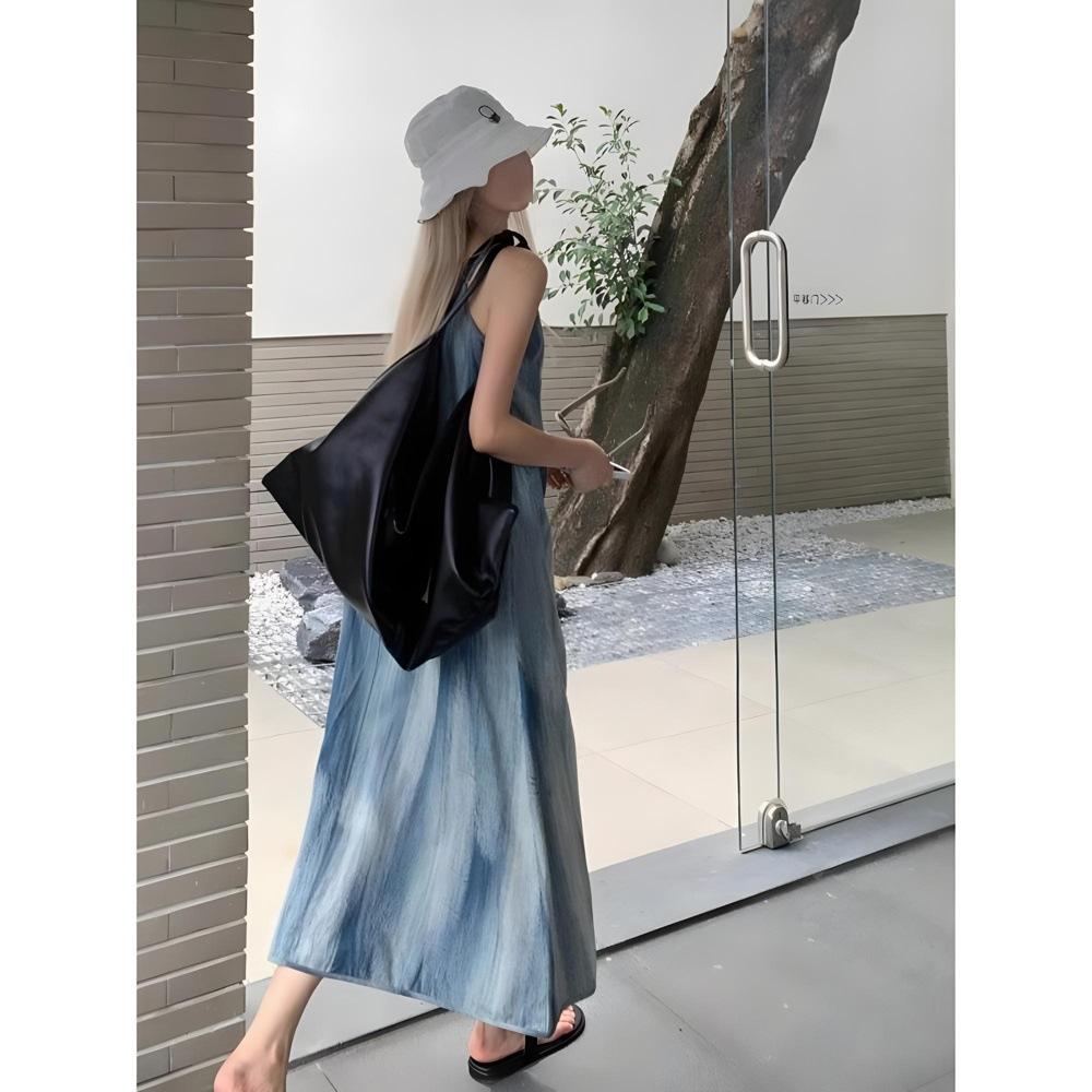 Women's Summer Seaside Loose Beach Dress Wears Holiday Lazy Long Dress Retro Blue Smudge Suspender Dress