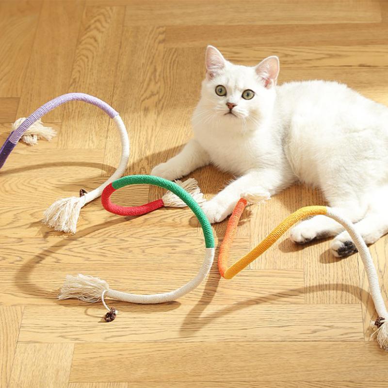 Cat String Toy Interactive Cat Scratcher Cotton Rope Toy Bite-Resistant Chewing Teething Cat Toy Pet Teaser Wand String Rope
