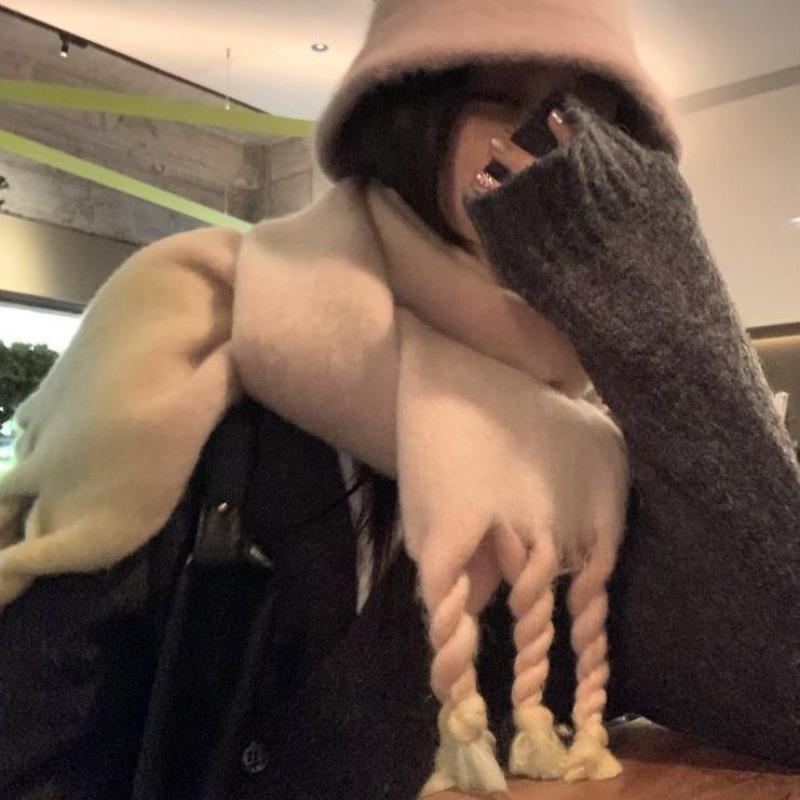 Big Lazy Wind! Mohair Blended Thick Braids Gradual Change Pink Scarf Women's Winter Warm Long Scarf
