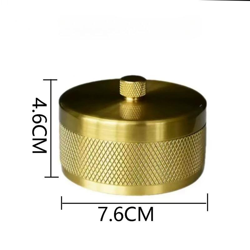 Creative Reticulated Round Ashtray Outdoor Portable Windproof Car Ashtray with Lid Home Office Desktop Brass Ashtray Ornaments