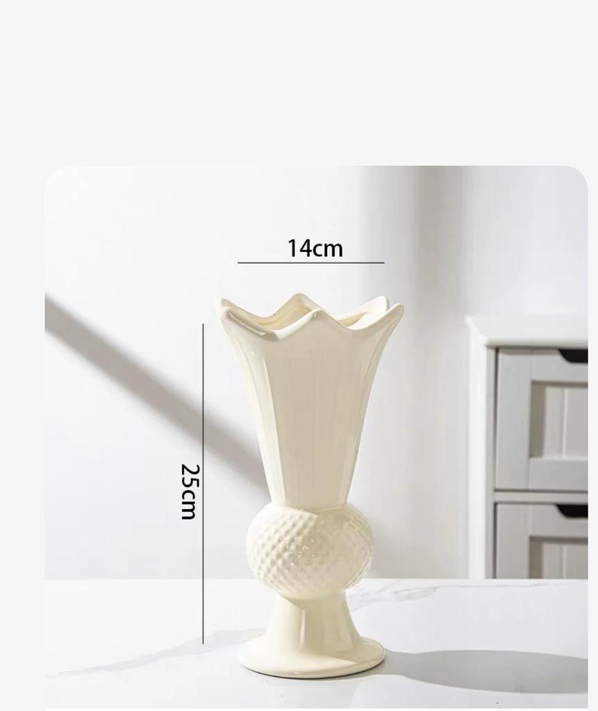 Cream Style Lace Ceramic Vase - Luxury Decor for Living and Dining Rooms