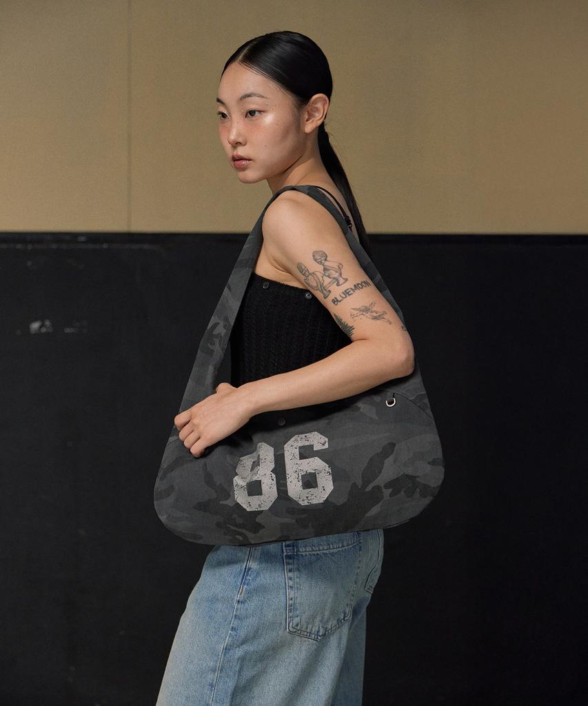 Haveawhale Camouflage Baguette Eco Bag(Dg)