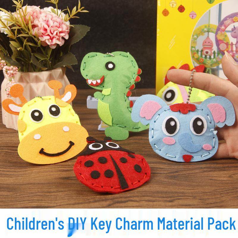 Kit de manualidades para llaveros de animales DIY para niños: Adornos Creativos de Costura No Tejidos