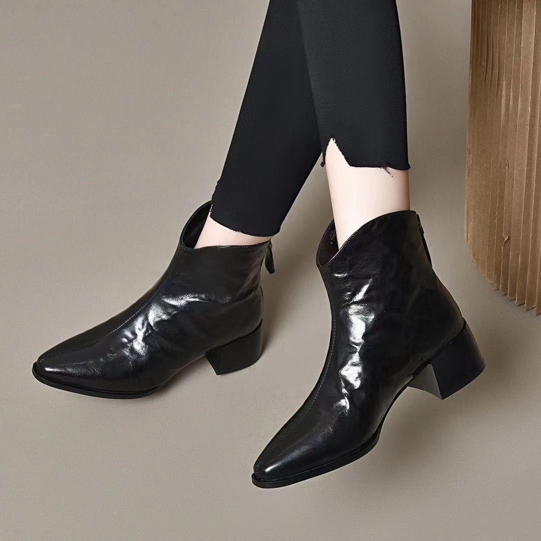 

Versatile Chunky Heel Ankle Boots - Women s Soft Leather Pointed Toe, Plus Velvet Cotton Sole, 2025 Autumn/Winter Collection. Size 38