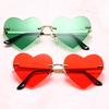 Modne damskie okulary w kształcie serca Bezramkowe okulary przeciwsłoneczne serca Vintage metalowe okulary przeciwsłoneczne Okulary w stylu Hippie na imprezę Kostium Cosplay