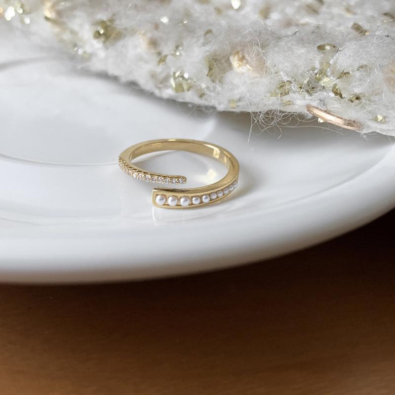 

Open Copper Chic Finger Ring With Elegant Butterfly Design For Women Stylish Fashion J5682