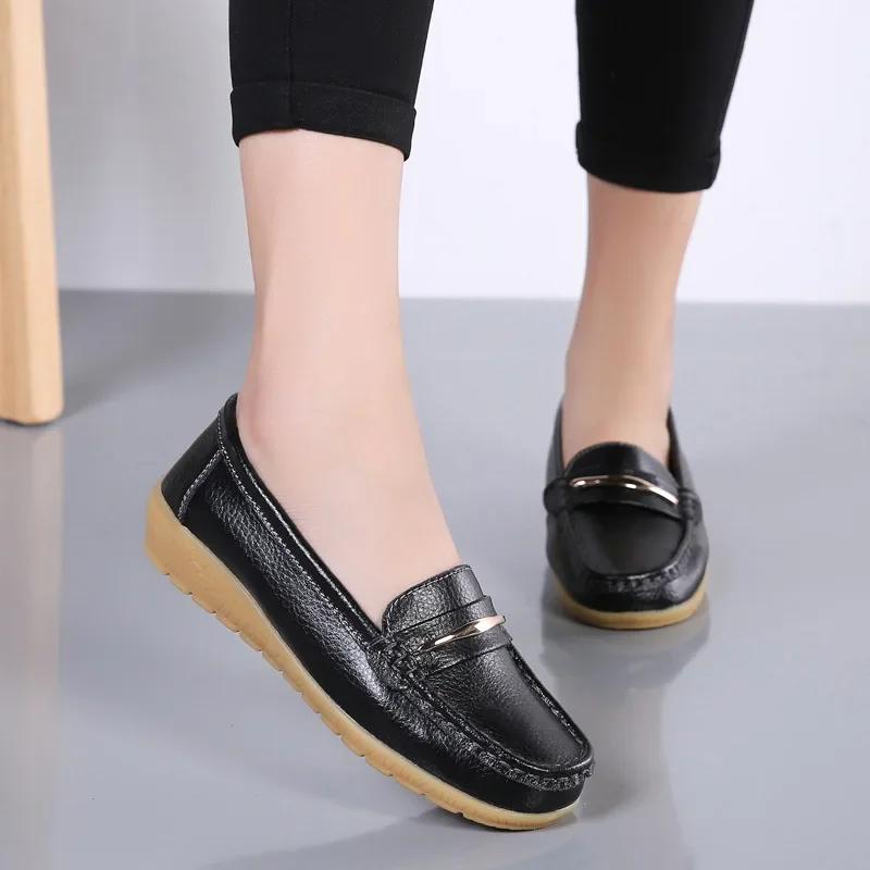 Fashion Classic New Leather Shoes comfortableBreathable Shoes Slip On Women Flats  Women's  Spring Autumn Mother Shoes