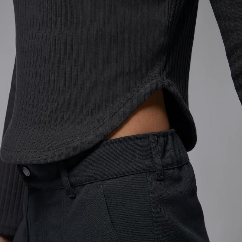 Jordan Solid Color Slim Fit Knit Long Sleeve Crew Neck T-Shirt Women Tops Black FN5400-045