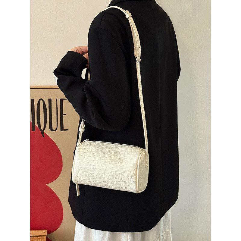 High-end Pillows, Small Niche Crossbody Bag Minimalist Handbags with Shoulder Straps.