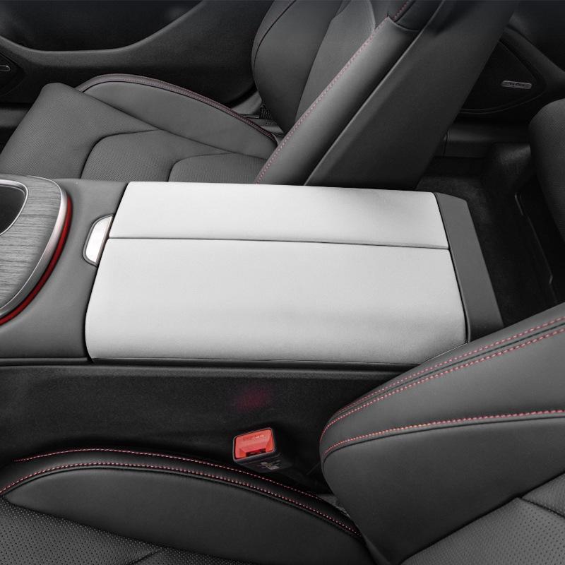 Xiaomi SU7 Carbon Fiber Armrest Box Cover - Original Car Color Protection