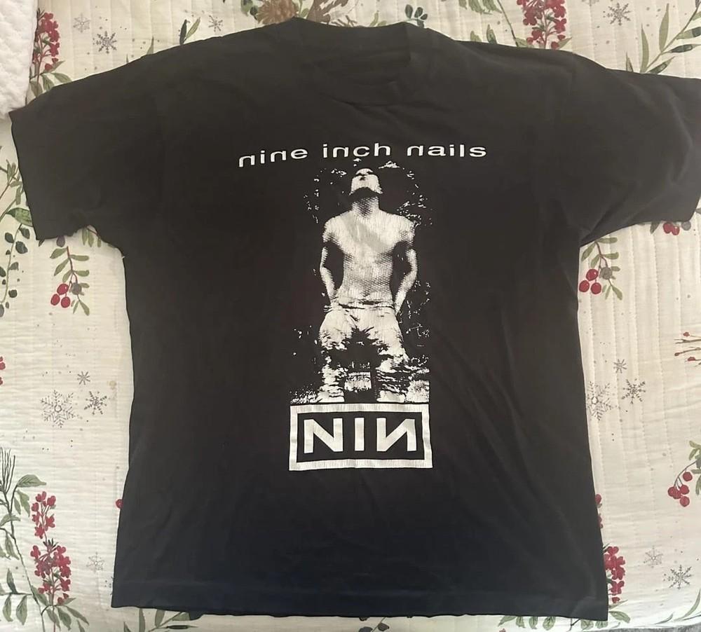 Hot NINE INCH NAILS Band Gift For Fans Men S-4XL T-Shirt Unisex T-Shirt