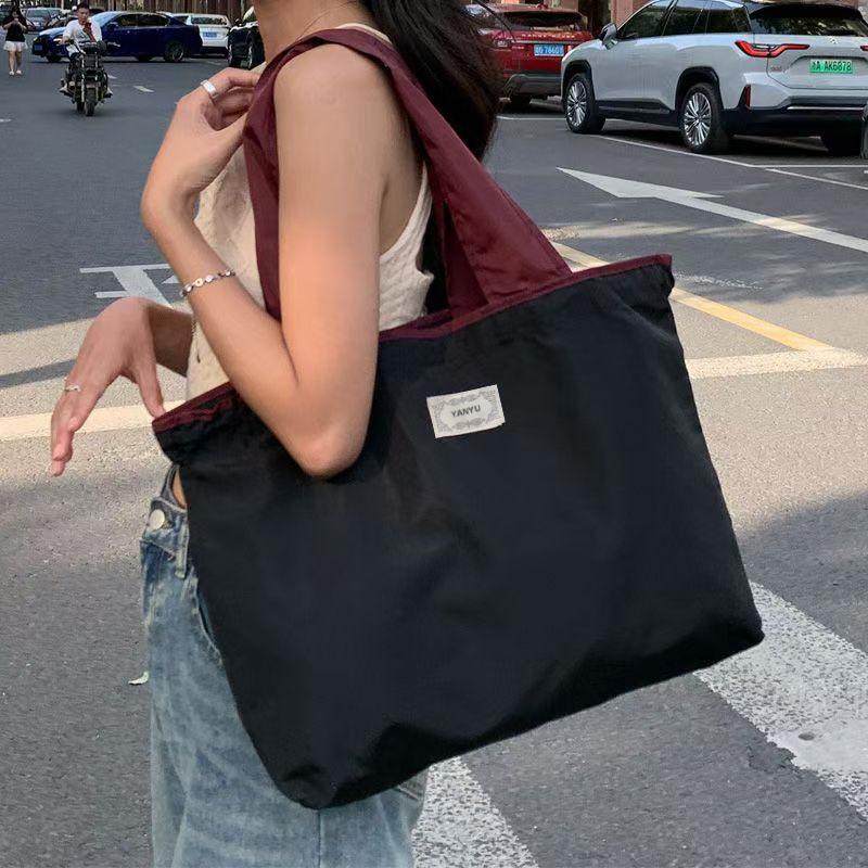 Eco-Friendly Foldable Large Drawstring Shoulder Tote for Grocery Shopping