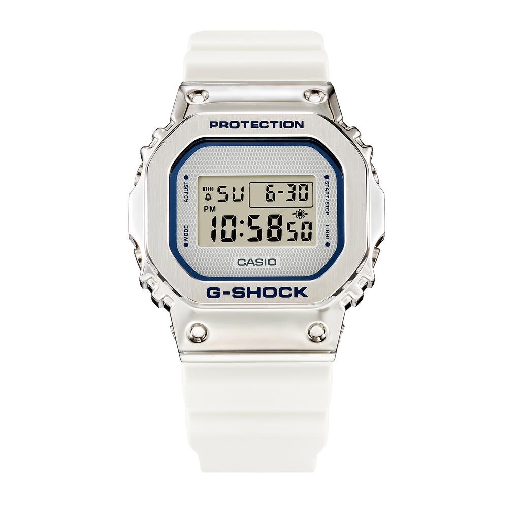 Casio G-SHOCK Men's Stainless Steel 200M Water Resistant Shock Resistant Alarm Quartz Watch GM-5600LC-7