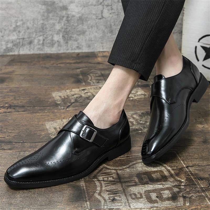 Nowe czarne brązowe mokasyny typu monk strap Projektant Męskie Szpiczaste Wsuwane Buty Codzienne Obuwie na Wesele Homecoming Zapatos Hombre