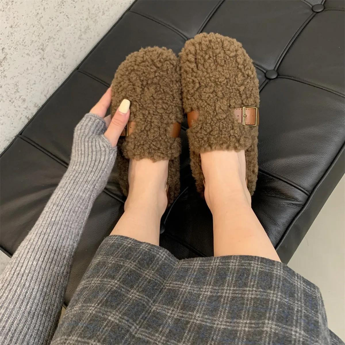 

Жіночі зимові плюшеві туфлі на плоскій підошві Взуття для двох на свіжому повітрі Модні лофери з круглим носом Тепле хутряне розкішне взуття Мері Джейн Жіноче взуття 40 коричневий