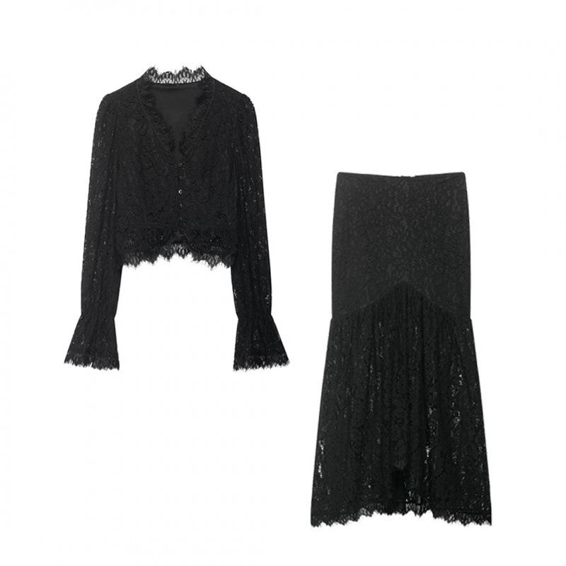 

Spring 2026 European & American Style Lace Hollow-Out Top and Skirt Set L чорний