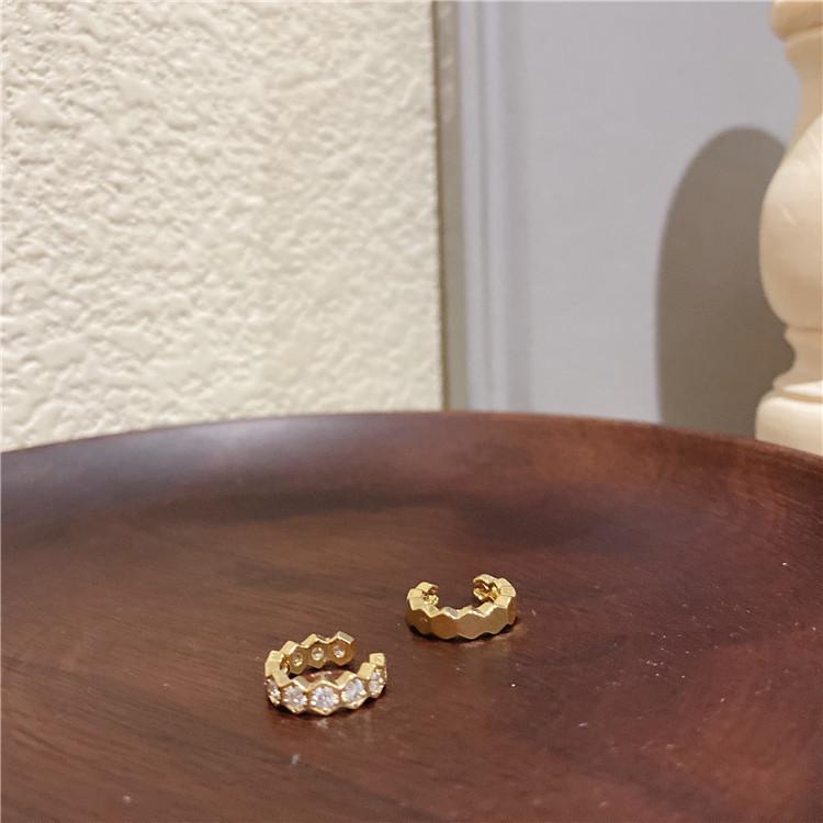 Elegant French Zirconia Honeycomb Ear Cuff Set: Light Luxury, Versatile, No Piercing Needed for Women