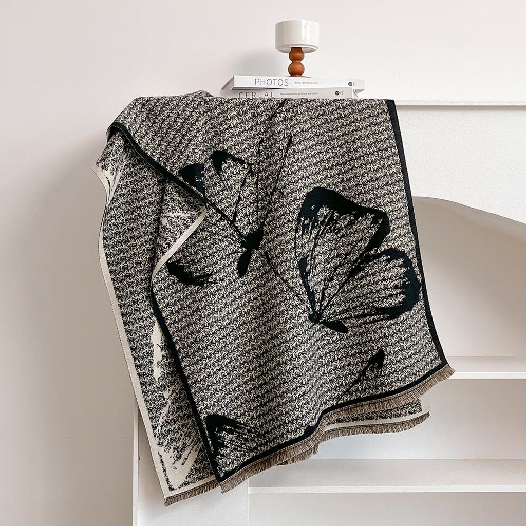 New imitation cashmere butterfly women's print warm shawl soft skin-friendly scarf high-end scarf