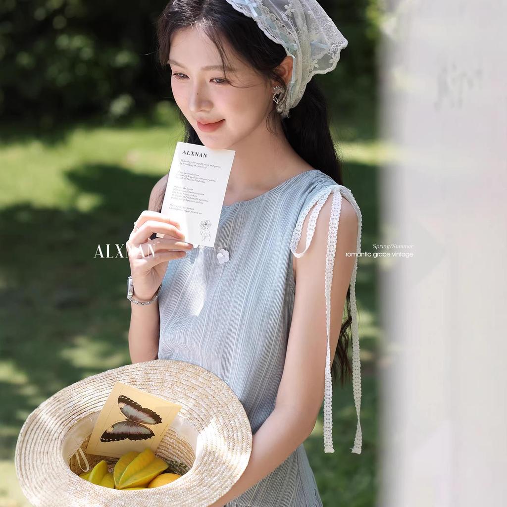 Women's French Blue Elegant Summer Long Dress with Slimming Waist Design